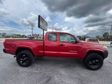 Used 2017 Toyota Tacoma SR image 6