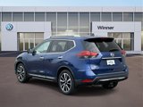 Used 2019 Nissan Rogue SL w/ Premium Package image 2