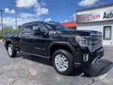 Used 2023 GMC Sierra 2500 Denali w/ Denali Ultimate Package image 3