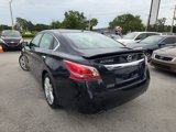 Used 2013 Nissan Altima 3.5 SV image 5