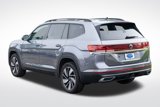 Used 2024 Volkswagen Atlas SE image 5