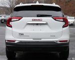 Used 2024 GMC Terrain SLT image 5