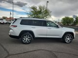 Used 2024 Jeep Grand Cherokee L Limited w/ Luxury Tech Group II image 2
