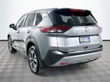 Used 2023 Nissan Rogue SV image 5