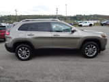 Used 2019 Jeep Cherokee Latitude Plus w/ Cold Weather Group image 5