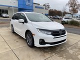 New 2025 Honda Odyssey Touring image 2