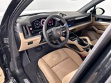 New 2025 Porsche Cayenne image 4