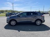 Used 2024 Ford Edge SEL image 2