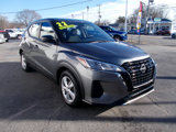 Used 2022 Nissan Kicks S image 4
