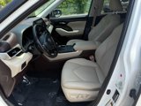 Used 2020 Toyota Highlander XLE image 6