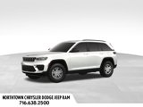 New 2025 Jeep Grand Cherokee Laredo image 2