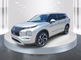 New 2025 Mitsubishi Outlander SE image 3