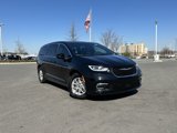 New 2025 Chrysler Pacifica Select image 2