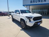 Used 2024 Toyota Tacoma TRD Sport image 1