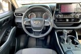 Used 2022 Toyota Highlander L image 5