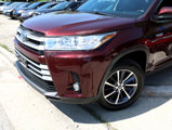 Used 2019 Toyota Highlander XLE image 2