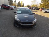 Used 2017 Ford Focus SE image 2