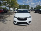 New 2026 Chrysler Pacifica Select image 2