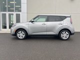 Used 2024 Kia Soul LX image 4