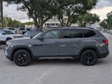 New 2025 Volkswagen Atlas Peak Edition SE image 5