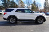 Certified 2022 Ford Explorer XLT w/ Equipment Group 202A image 4