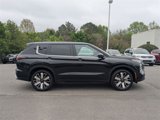 New 2025 Mitsubishi Outlander SE image 2
