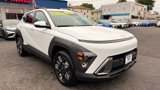 Used 2024 Hyundai Kona SEL image 2