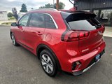 Used 2021 Kia Niro LX image 6