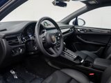 Certified 2024 Porsche Macan image 4