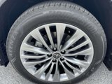 New 2025 Toyota Highlander Platinum image 6