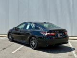 Used 2022 Toyota Camry SE image 3