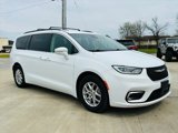 Certified 2022 Chrysler Pacifica Touring-L image 2