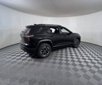 New 2026 Chevrolet Equinox ACTIV w/ Convenience Package III image 4