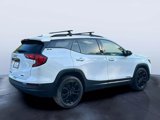 Used 2021 GMC Terrain SLE w/ Driver Convenience Package image 5