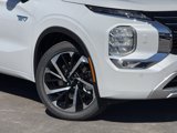 New 2025 Mitsubishi Outlander SEL image 2