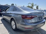 Used 2019 Volkswagen Jetta SE image 2