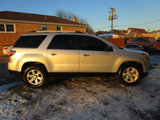 Used 2015 GMC Acadia SLE image 3