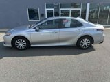 Used 2022 Toyota Camry LE image 2