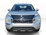 New 2025 Mitsubishi Outlander ES image 2