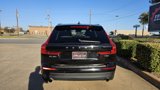 Used 2018 Volvo XC60 T5 Momentum w/ Convenience Package image 4