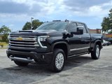 Used 2024 Chevrolet Silverado 2500 High Country image 3