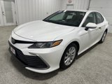 Used 2022 Toyota Camry LE image 5