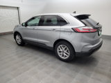 Used 2023 Ford Edge SEL image 3