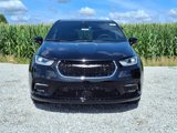 New 2025 Chrysler Pacifica Select image 3