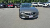 Certified 2018 Buick Regal Essence w/ Driver Confidence Package #1 image 3