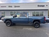 Used 2024 Chevrolet Silverado 2500 ZR2 w/ Technology Package image 2