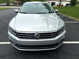 Used 2017 Volkswagen Passat 1.8T SEL Premium image 6