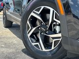 Used 2024 Kia Sportage LX image 2