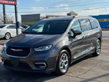 Used 2022 Chrysler Pacifica Limited image 2