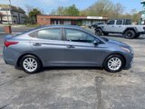 Used 2020 Hyundai Accent SEL image 3